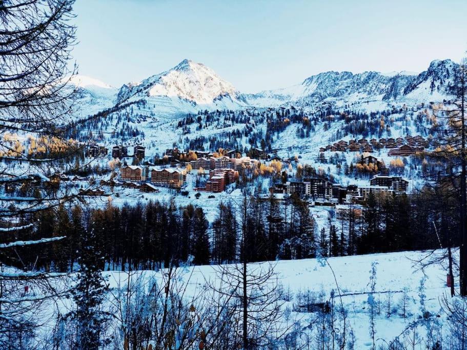 Magnifique Apt 4 pers * Local à ski * Pieds pistes - Housity