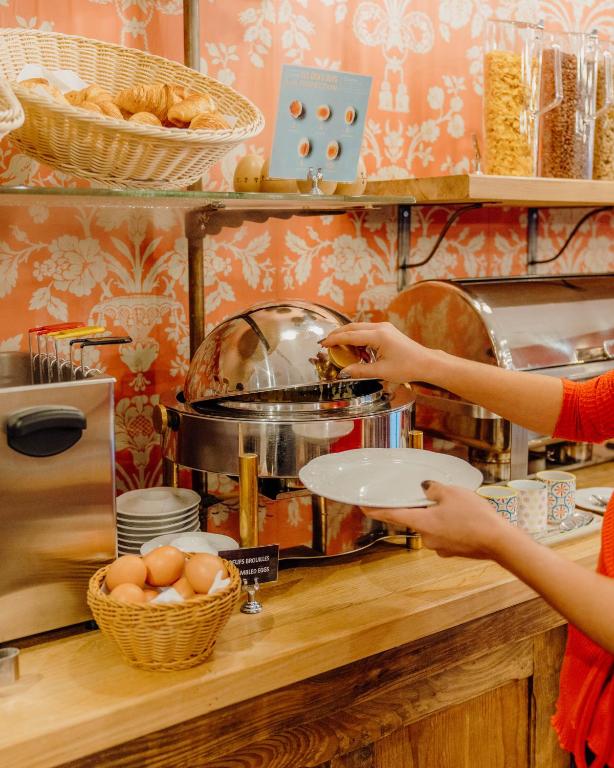 Hotel Le Grimaldi by Happyculture - Resim 28