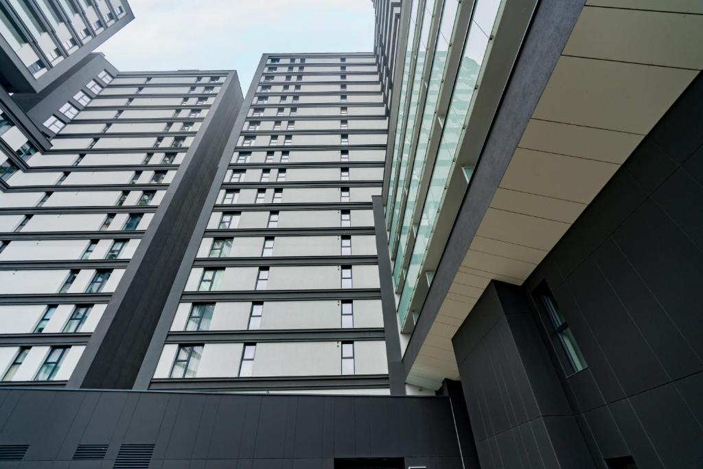 Modern Apartment Rataje Pozna? by Renters - Housity