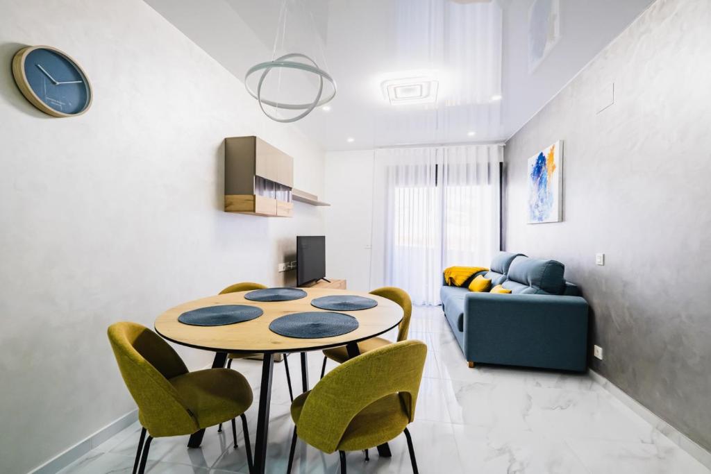 https://cf.bstatic.com/xdata/images/hotel/max1024x768/427343847.jpg?k=1d7dcfcdc0a9ce3969e0f8db922e244be164a64c06f3dc8ceae82d3ffa440730&o=&hp=1
