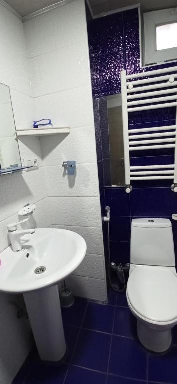 Koupelna v ubytování Apartments Lezzet