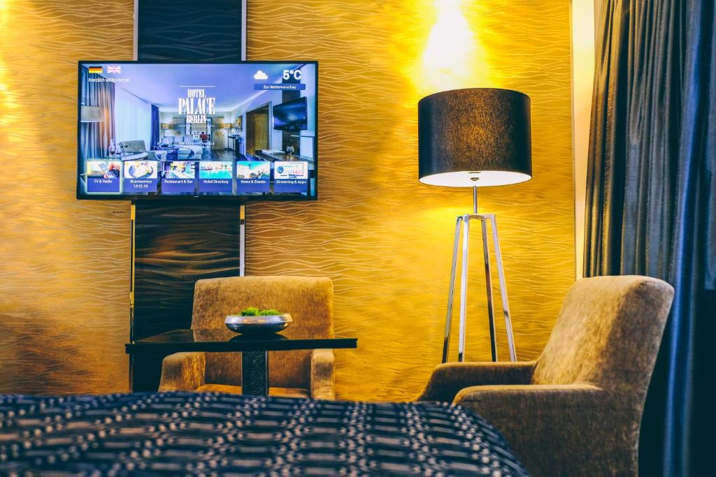 Hotel Palace Berlin photo