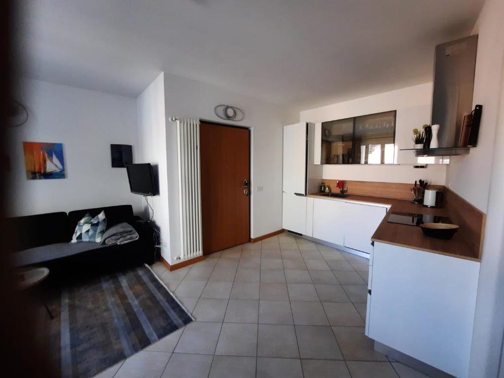 A kitchen or kitchenette at Fantastic Lake Como apartment