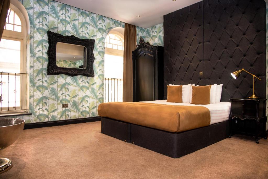 The Coal Exchange Hotel - 
