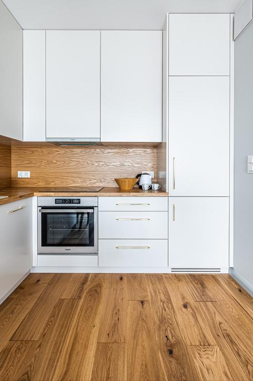 Kuchyňa alebo kuchynka v ubytovaní Plac Unii Apartament Gdynia