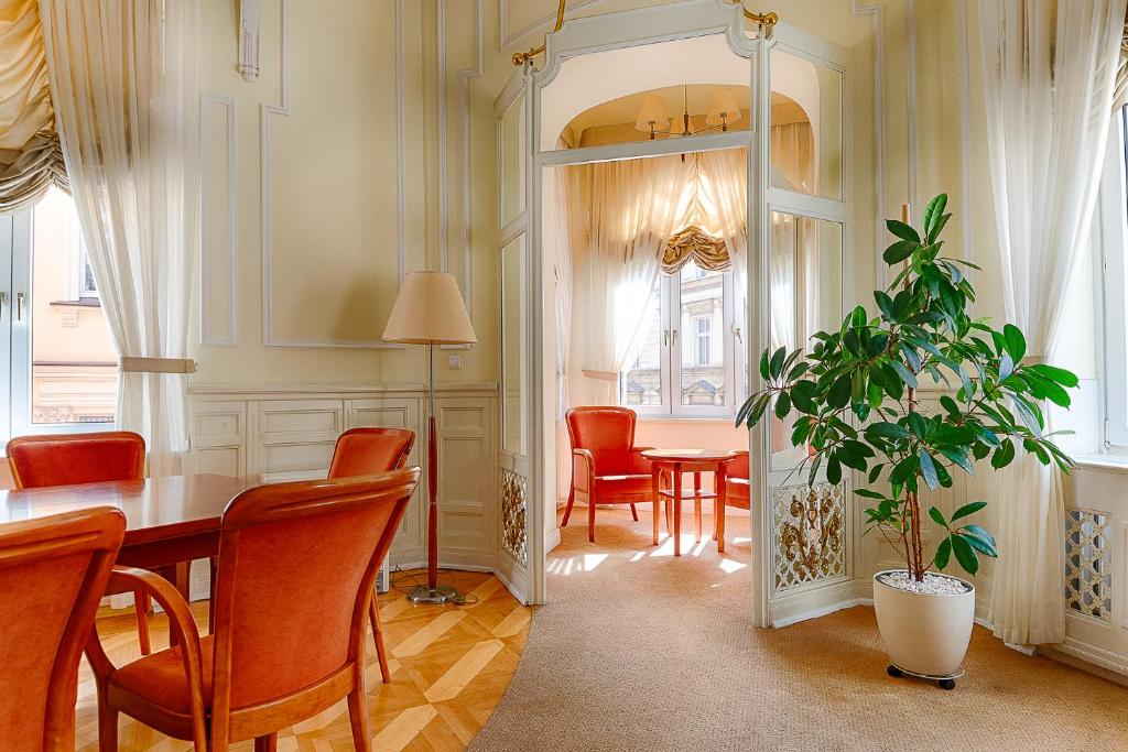 Focus Hotel Premium Pod Orlem - Resim 9