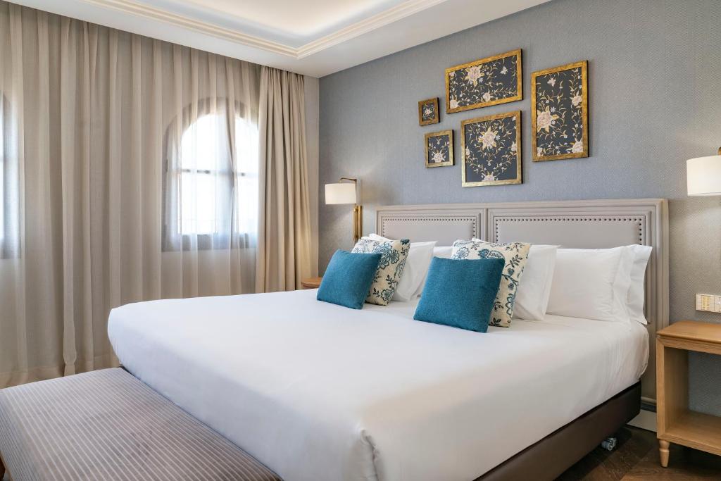 Vincci Molviedro - 18