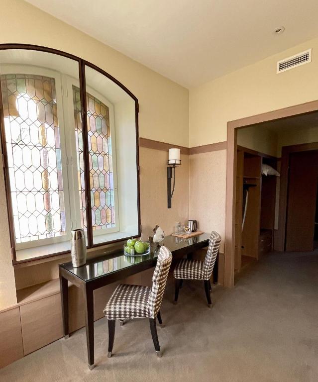 Hôtel Au Logis des Remparts - Habitación Prestigio