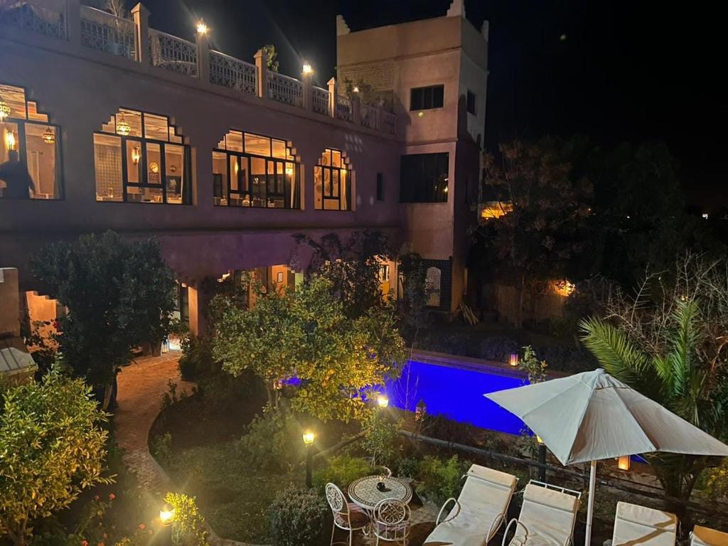 Bazén v ubytování Riad Tama & spa nebo v jeho okolí
