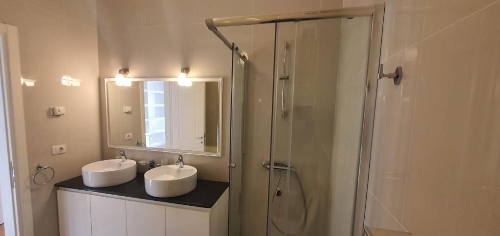 Luxury gated comunity apartament - Imazhi 3
