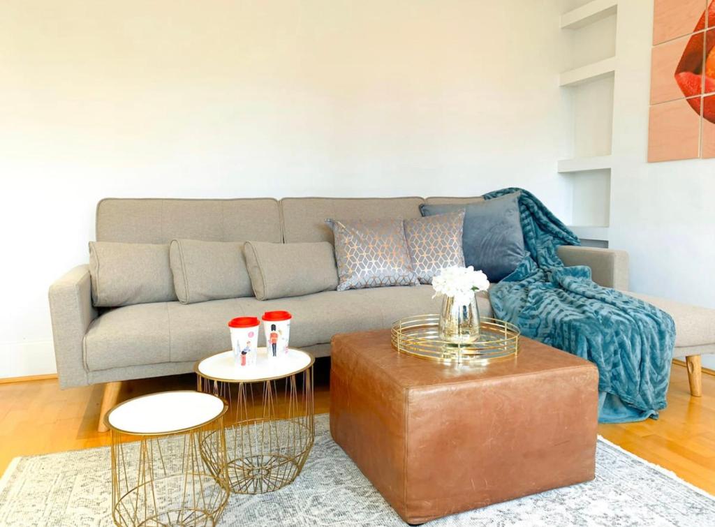 One Stop Oxford Street house, London (updated prices 2024)