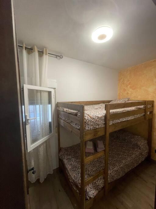 Postel nebo postele na pokoji v ubytování Casa rural con piscina y vistas