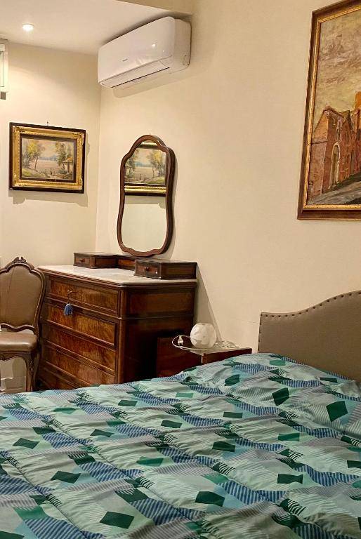 A bed or beds in a room at Valla18 Guesthouse
