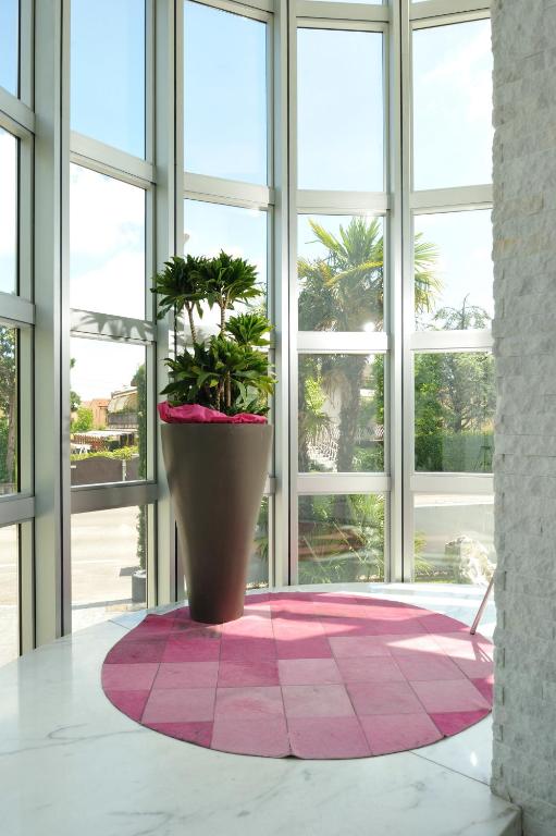 Zahrada ubytování Hotel In - Lounge Room