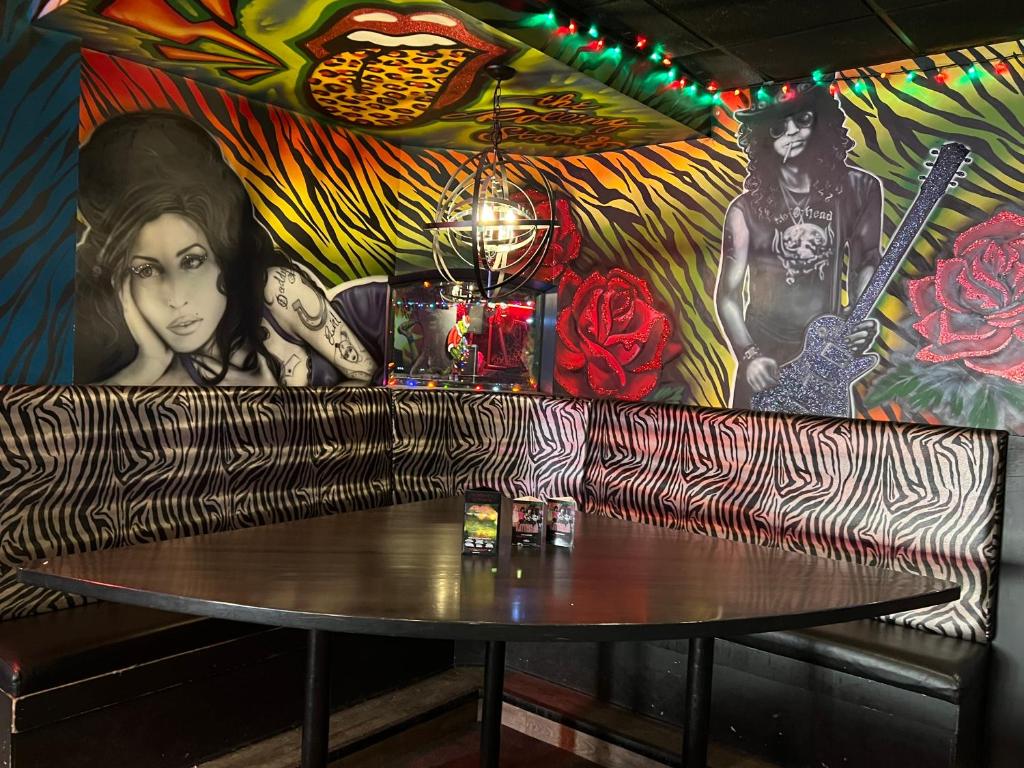 Commercial Hotel - Resim 40