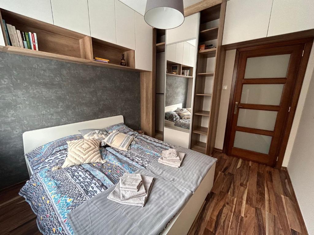 NN Apartments Płaszów - Apartament 40m z sypialnią i tarasem - Housity