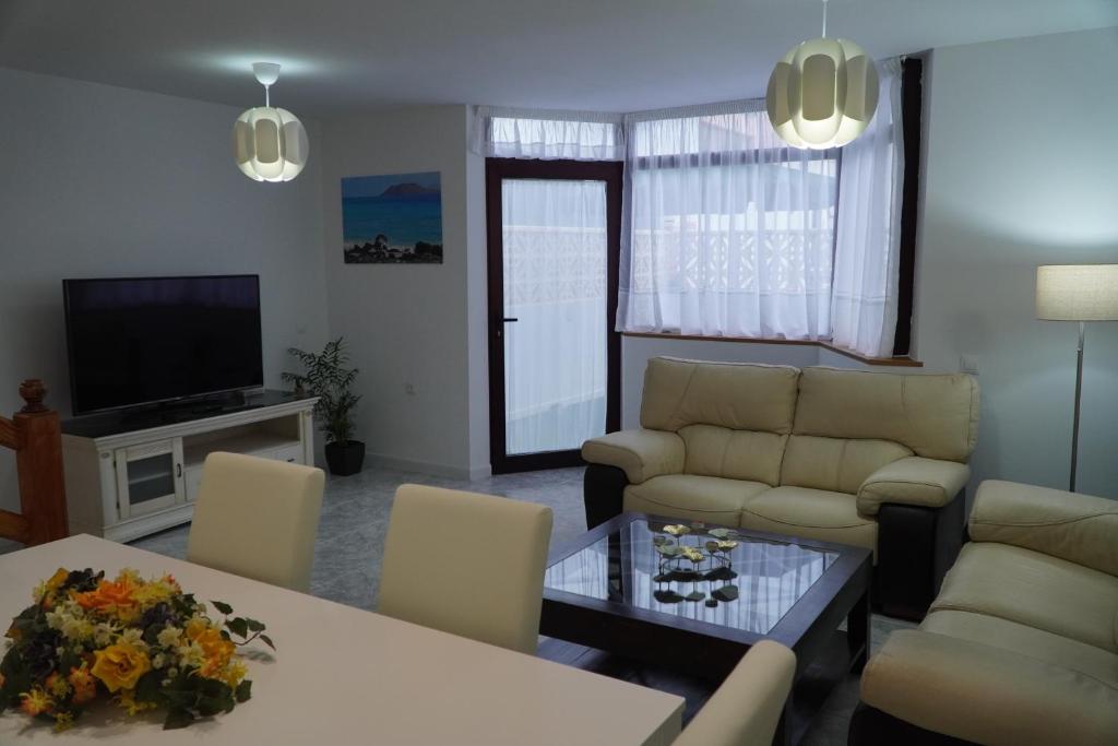 A television and/or entertainment centre at ROSET