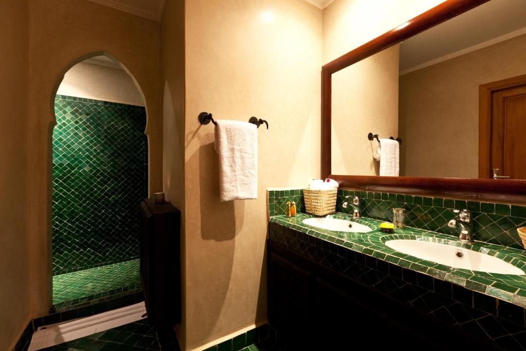 Koupelna v ubytování Hotel & Spa Riad El Walaa