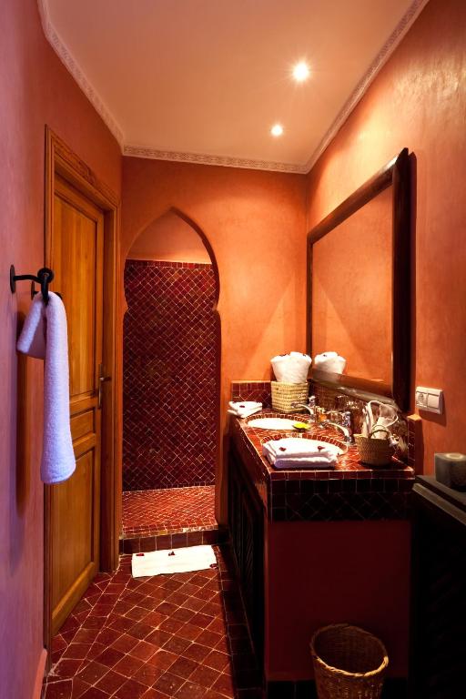 Koupelna v ubytování Hotel & Spa Riad El Walaa