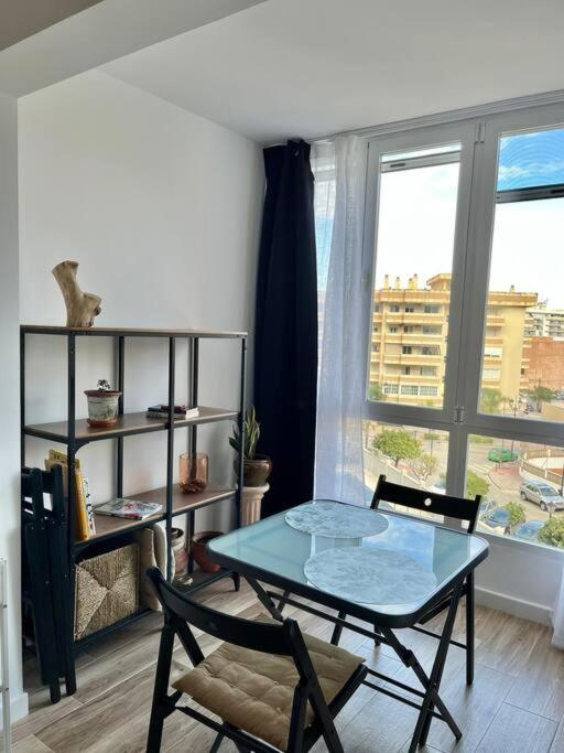 Fotografie z fotogalerie ubytování Acogedor estudio 650 m de playa v destinaci Fuengirola