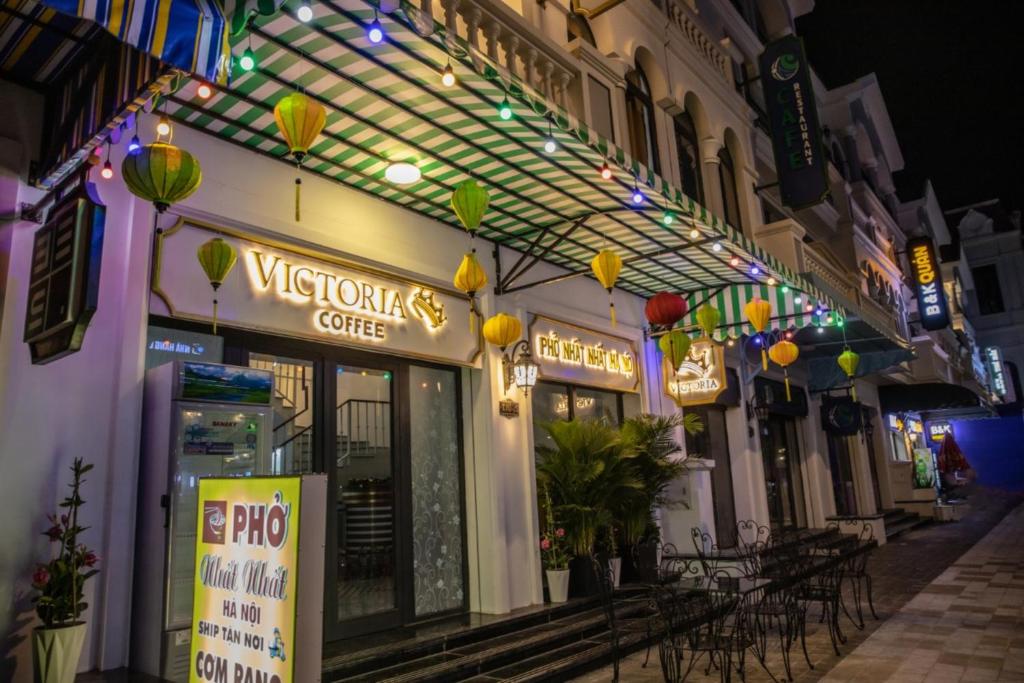 Victoria HomeStay