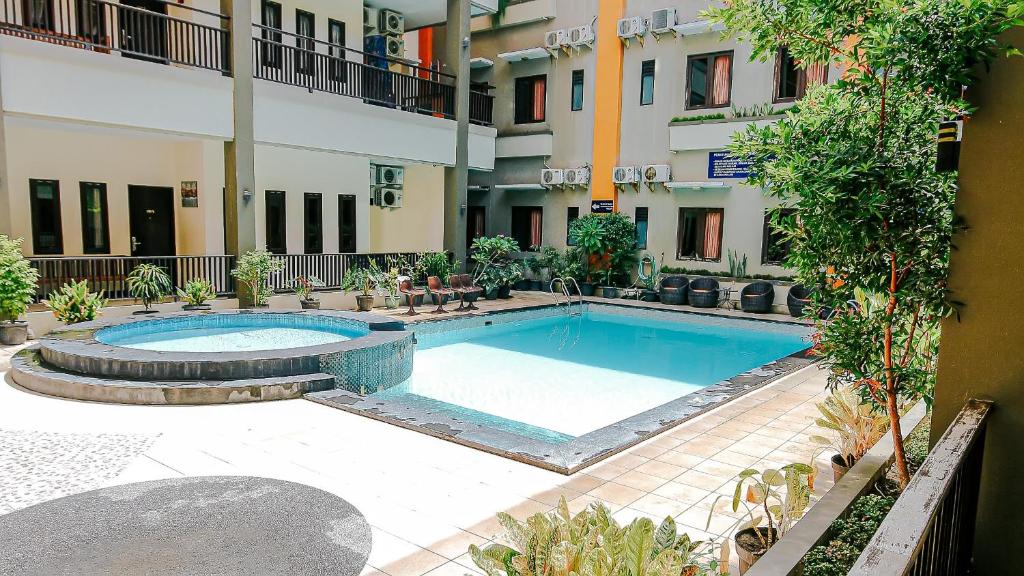 Piscina a Sun In Pangandaran Hotel o a prop