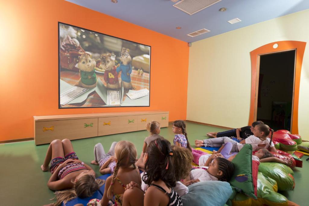 Děti v ubytování Limak Limra Hotel & Resort Kemer - Kids Concept