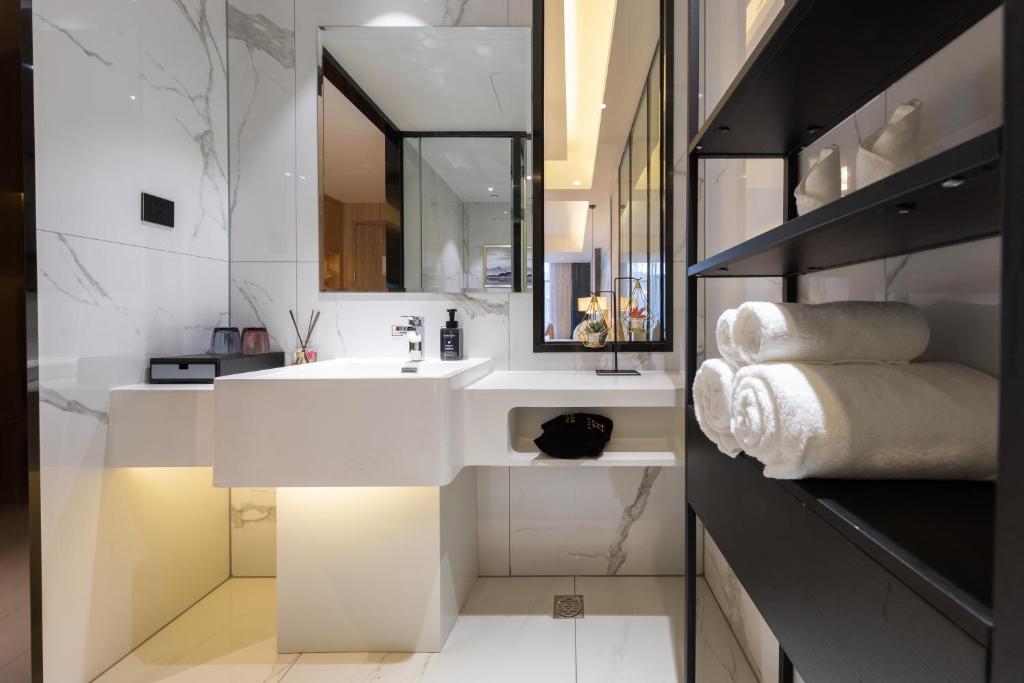 Ausotel by Argyle Baiyun International Airport Renhe Metro Exit B - 豪华双胞胎房间