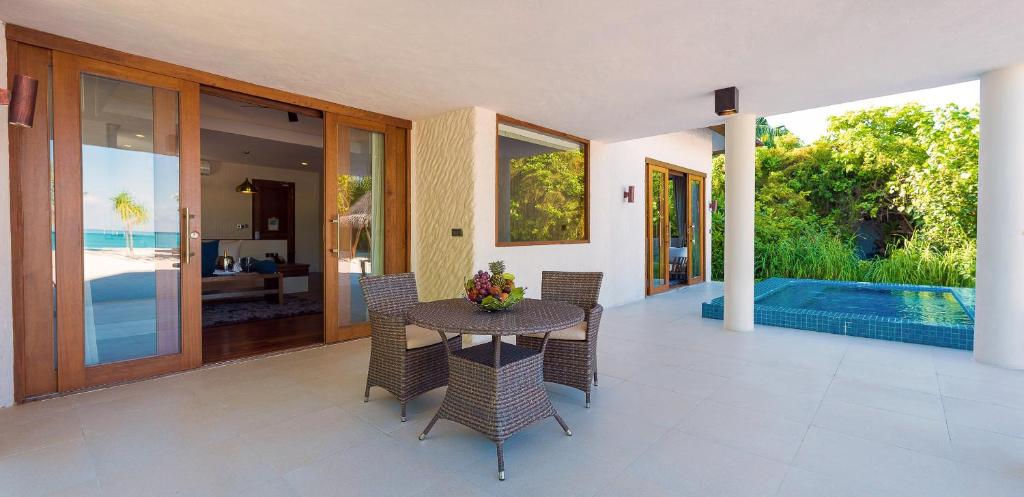 Hideaway Beach Resort & Spa - 15