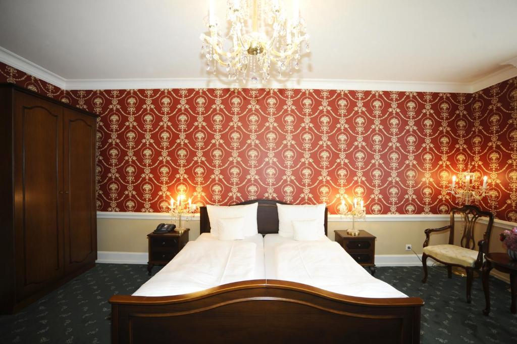 HELIOPARK Bad Hotel Zum Hirsch - Chambre Double De Luxe
