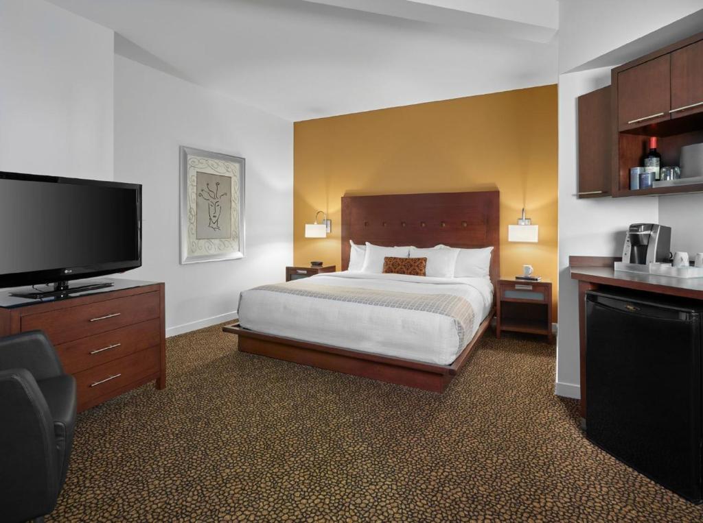 Metterra Hotel on Whyte - Resim 41