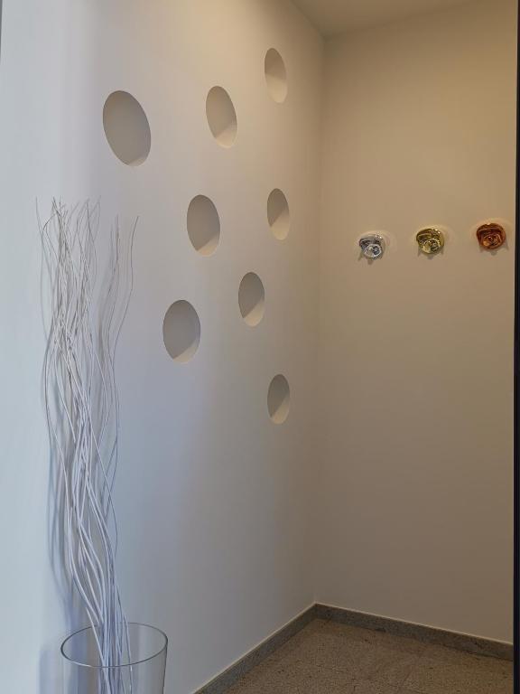 Experience The Loft! LOFT 18, downtown, near the lake FREE PARKING available - Resim 10