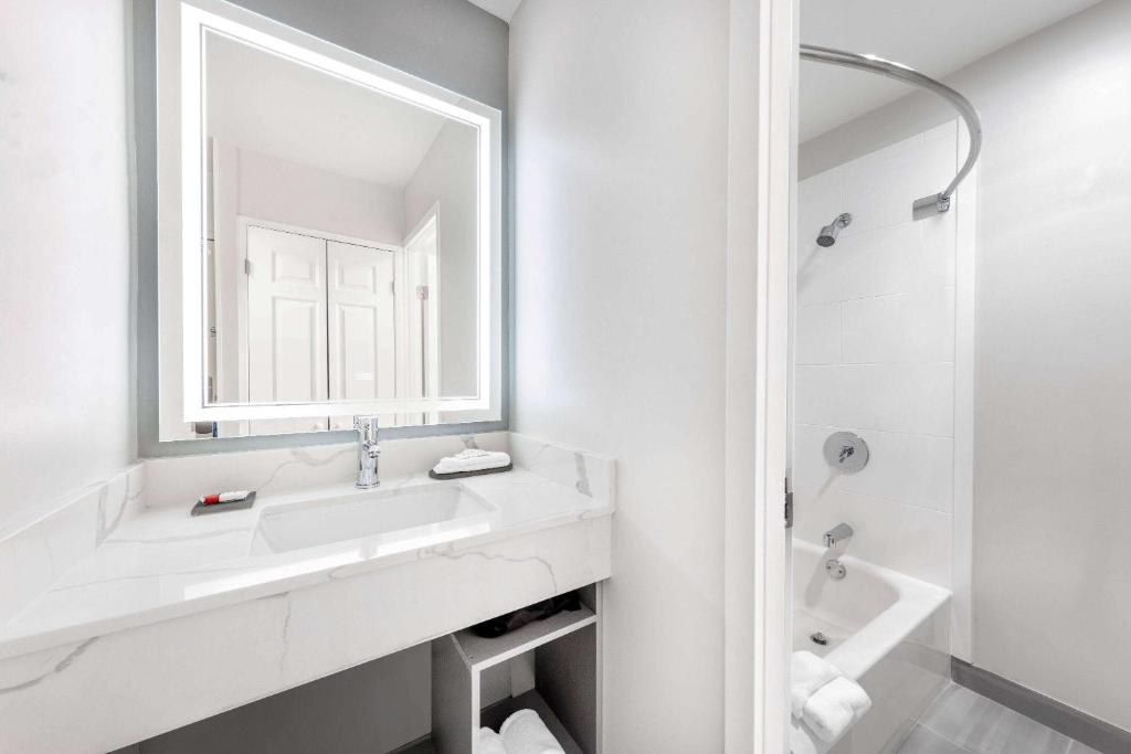 La Quinta Inn by Wyndham Lynnwood - Room King - Non-fumeur