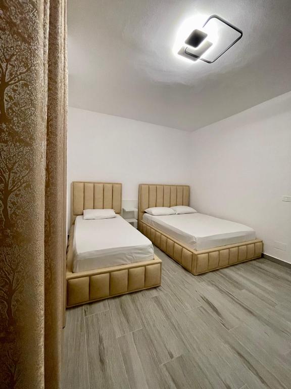 SeaView Modern Two Bedroom Apartment - Imazhi 2