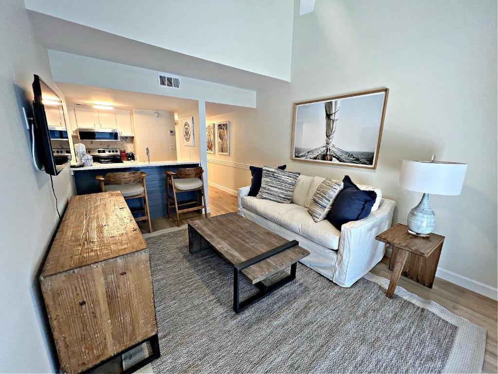 Sugar Beach 306 condo, Gulf Shores, AL