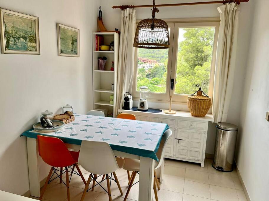 Kuchyň nebo kuchyňský kout v ubytování Casa ASIA. Relax a 5 minutos de las calas TOP.
