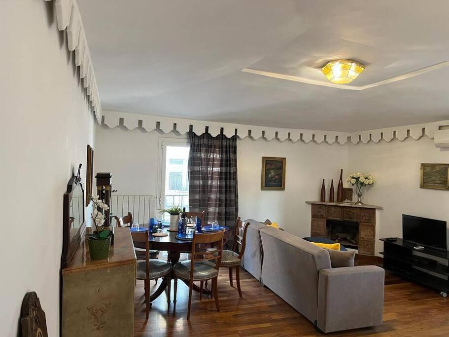 Posezení v ubytování A.D. Navona Apartment
