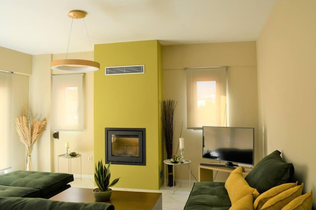 Spacious & Minimal Apartment Near Airport Peania Coniann Filoxenia photo