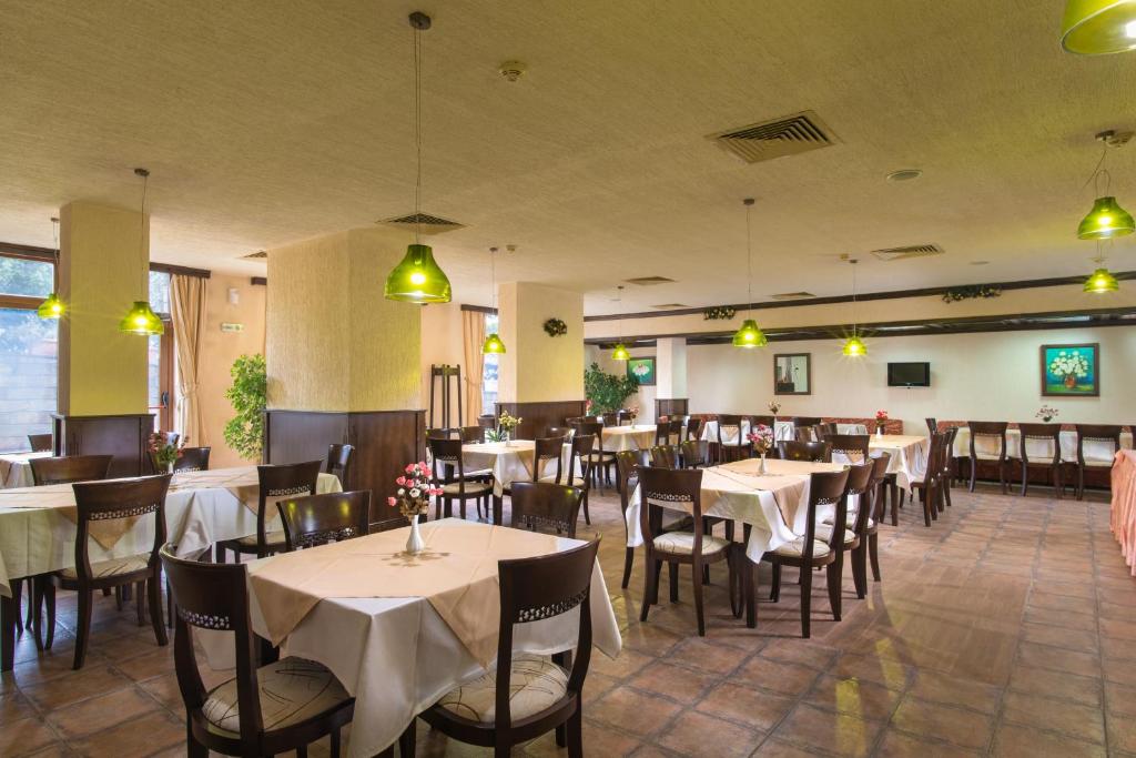 Restaurace v ubytování Mura Hotel