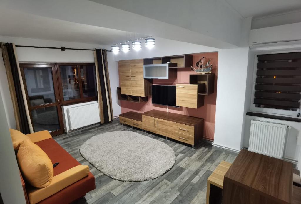 Apartament - central - Two-Bedroom Apartment
