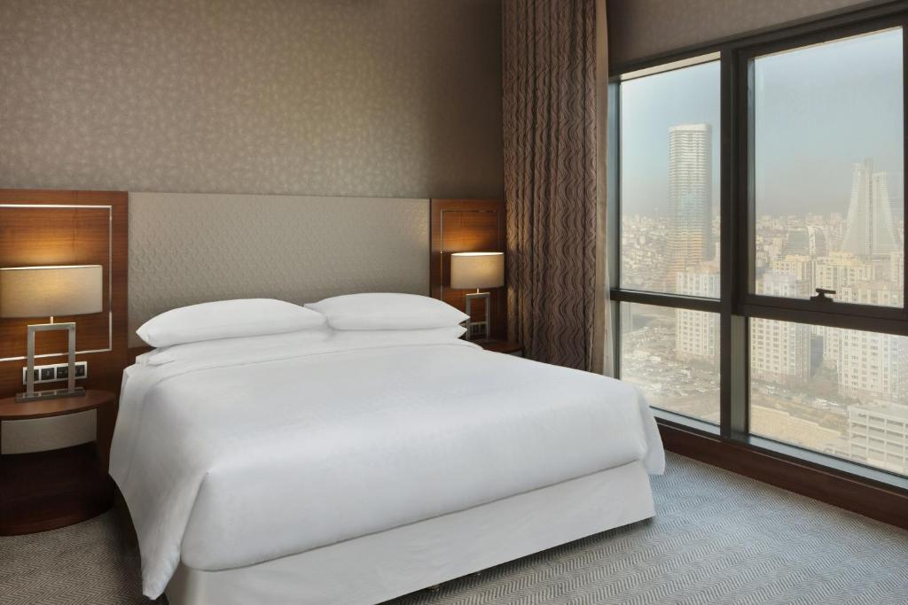 Sheraton Grand Istanbul Atasehir - Deluxe King Room – High Floor