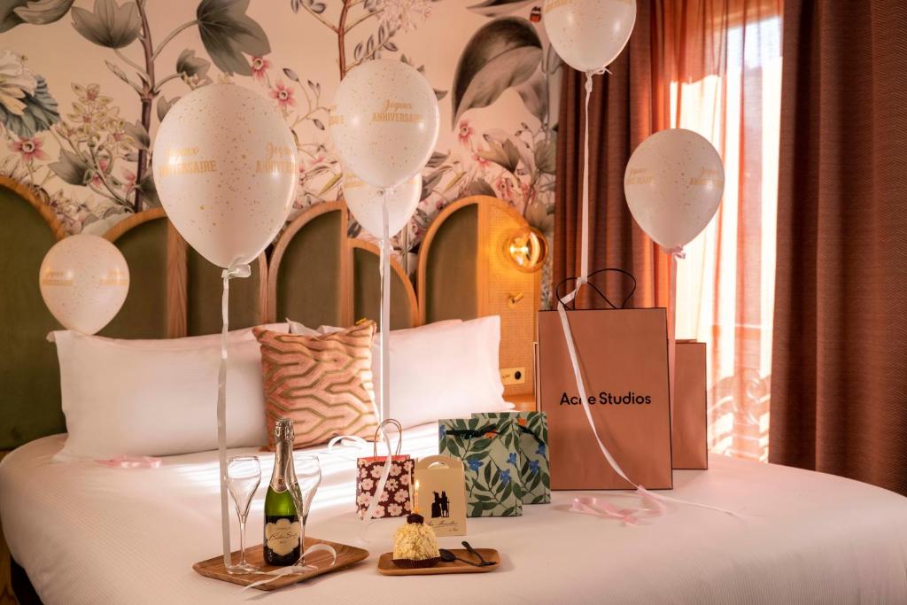 Hôtel Jardin de Cluny - Resim 30