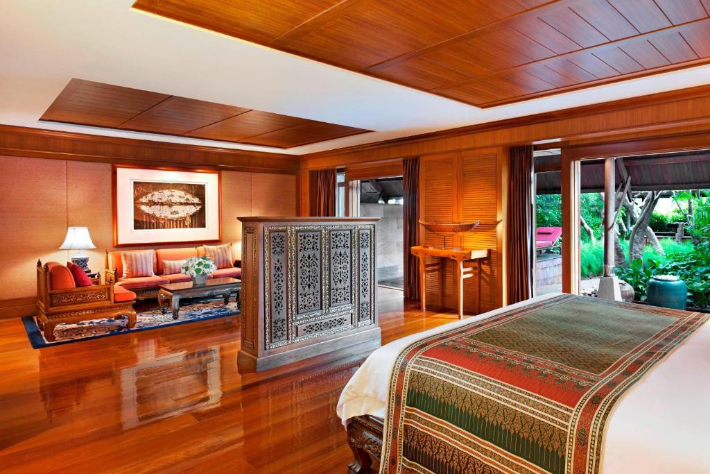 Sheraton Grande Sukhumvit, a Luxury Collection Hotel, Bangkok photo