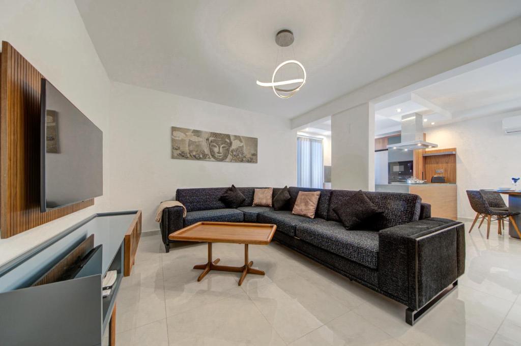 Central Apartments - 3