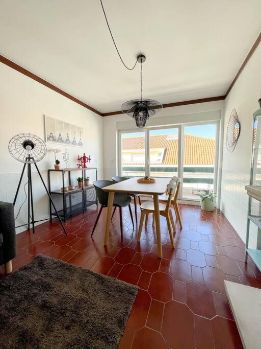 Fotografie z fotogalerie ubytování Esplanada-Zona Central-Perto Praias-Estacionamento Gratuito v destinaci Setúbal
