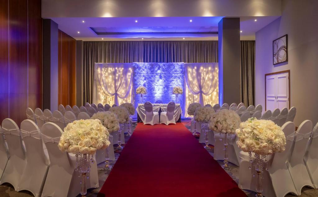 Clayton Hotel Belfast City - Resim 15