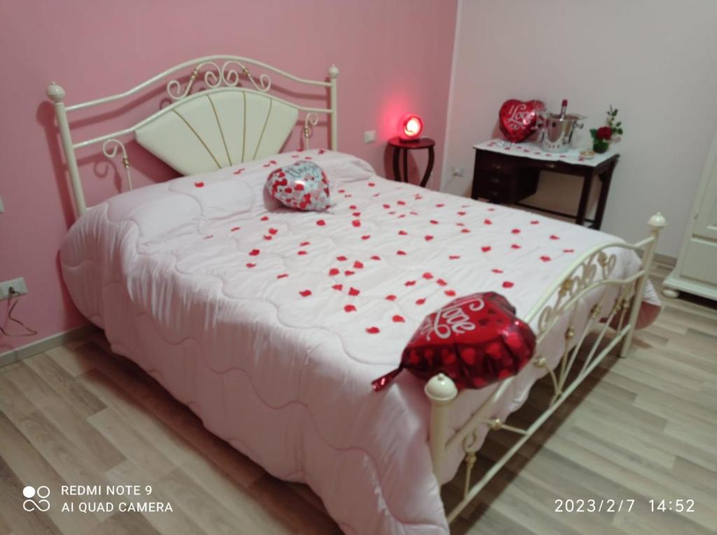 Łóżko lub łóżka w pokoju w obiekcie Mandevilla Home