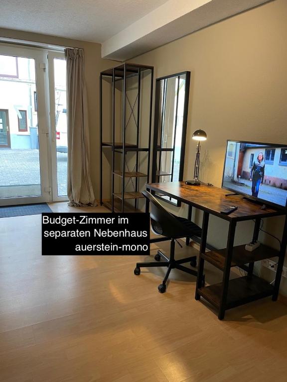 
Budget Single Room (in Annex)
