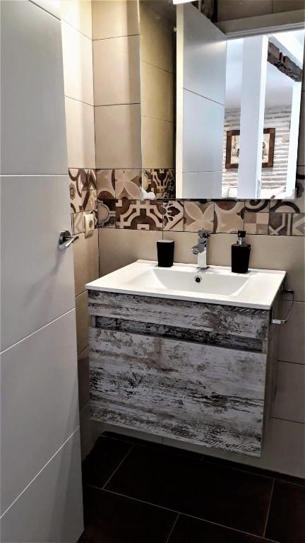 Casa Manuela, Más que una Casa, un Hogar - 15