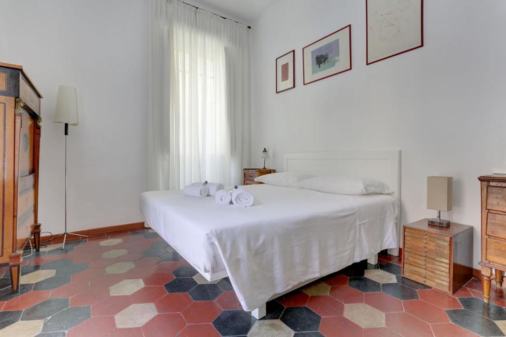 Charming Colosseum - Studio With Balcony